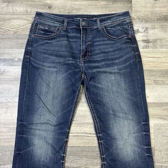 BKE Buckle Men's Size 36x32 Tyler Straight Dark Wash Blue Denim Jeans - Picture 2 of 9